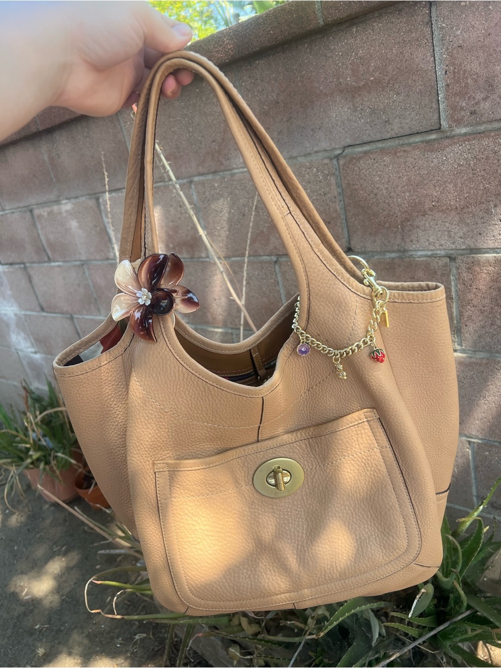 Coach Legacy Ergo Tan XL Leather Hobo Bag with Legacy Interior